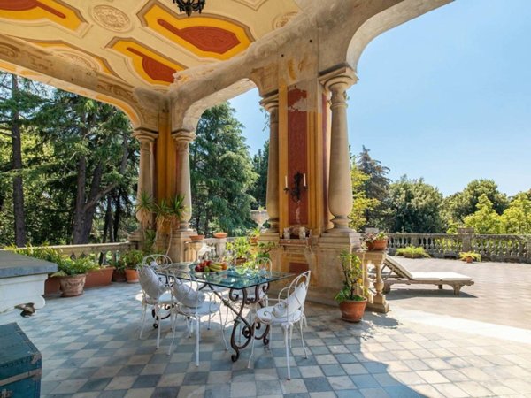 casa indipendente in vendita a Genova