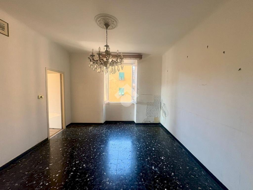 appartamento in vendita a Genova in zona Cornigliano