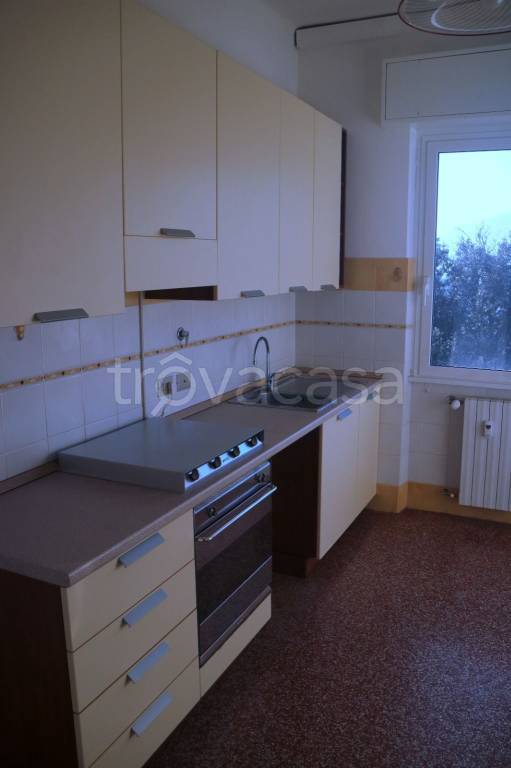 appartamento in vendita a Genova in zona Palmaro / Pra'