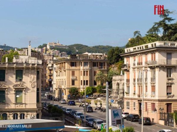 appartamento in vendita a Genova in zona Albaro