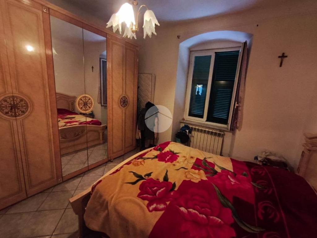 appartamento in vendita a Genova in zona Certosa