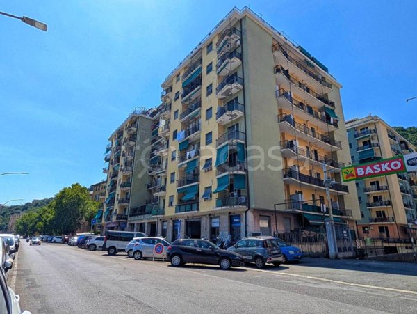appartamento in vendita a Genova in zona Molassana