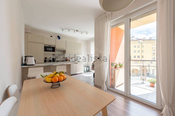 appartamento in vendita a Genova in zona Sestri Ponente