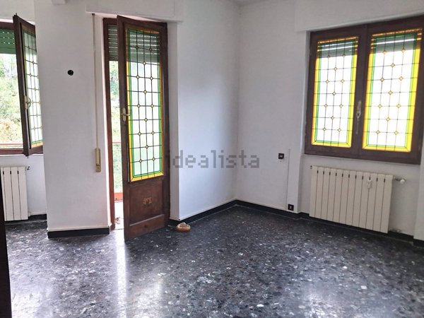 appartamento in vendita a Genova in zona Staglieno
