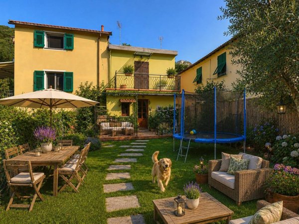 casa indipendente in vendita a Genova in zona Bavari