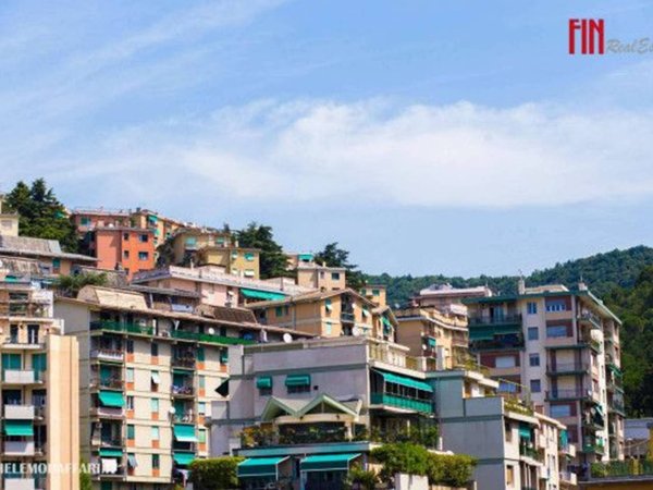 appartamento in vendita a Genova in zona Oregina