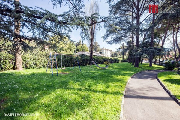 appartamento in vendita a Genova in zona Albaro