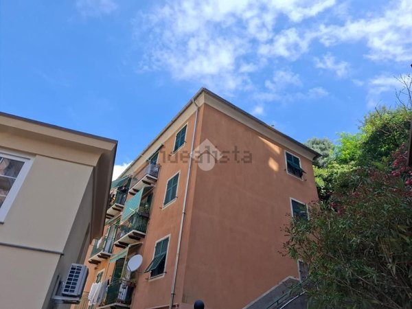 appartamento in vendita a Genova in zona Voltri