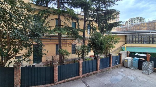 appartamento in vendita a Genova in zona Marassi