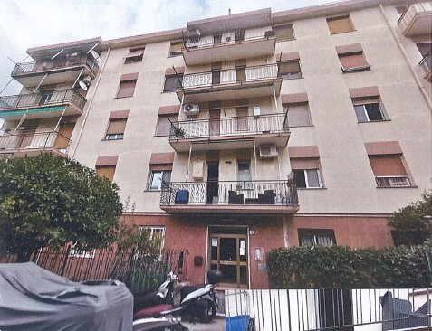 appartamento in vendita a Genova in zona Palmaro / Pra'
