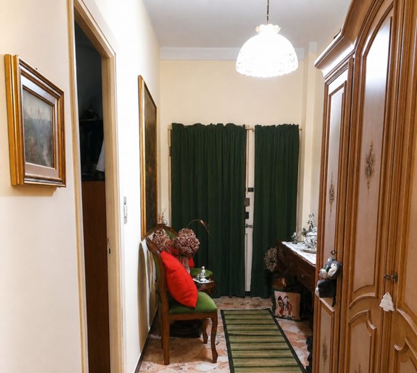 appartamento in vendita a Genova in zona Palmaro / Pra'