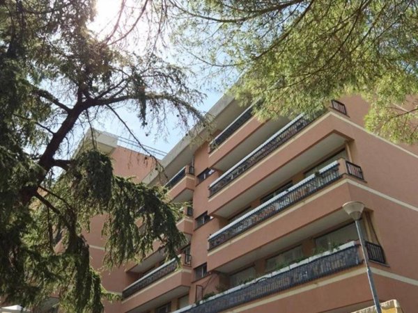 appartamento in vendita a Genova in zona Sestri Ponente