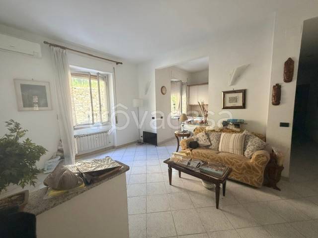 appartamento in vendita a Genova in zona Marassi