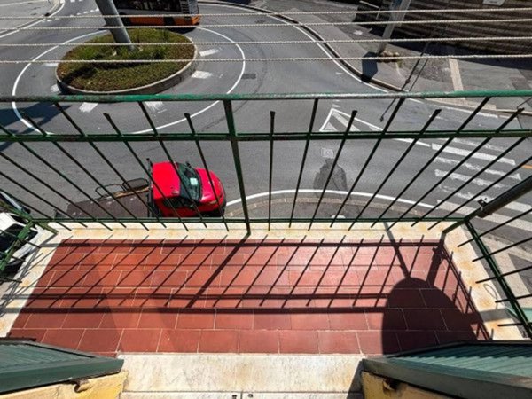 appartamento in vendita a Genova in zona Cornigliano