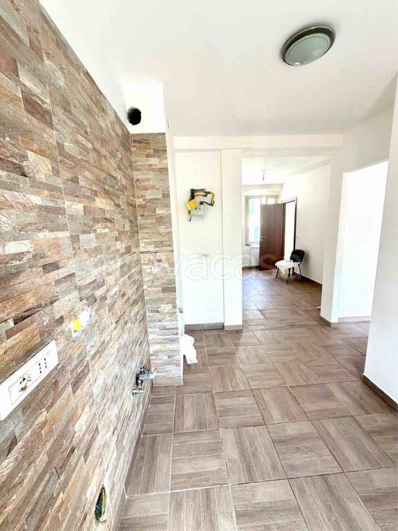 appartamento in vendita a Genova in zona Rivarolo