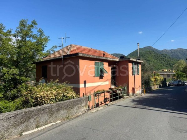 casa indipendente in vendita a Genova in zona Bavari