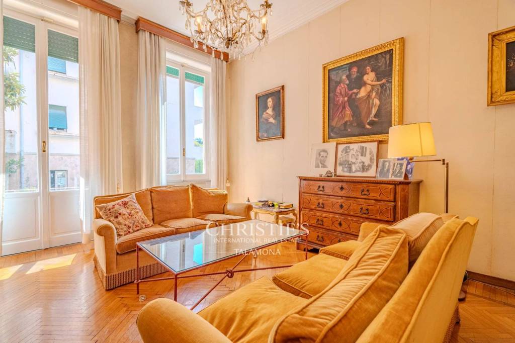 appartamento in vendita a Genova in zona Albaro
