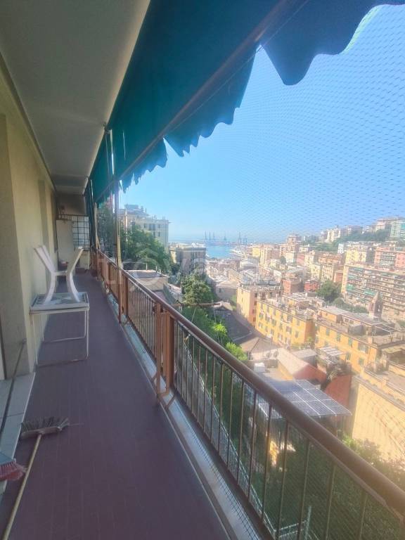 appartamento in vendita a Genova in zona Lagaccio / Granarolo
