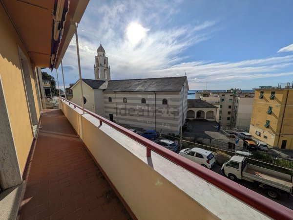 appartamento in vendita a Genova in zona Pegli