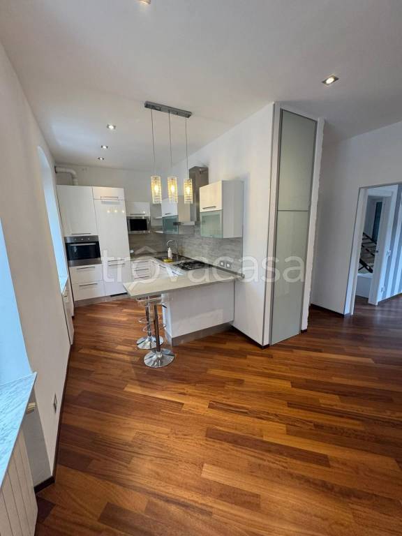 appartamento in vendita a Genova in zona Molassana