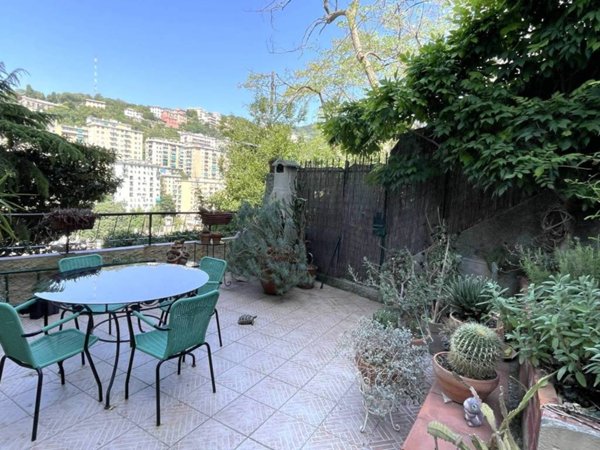 appartamento in vendita a Genova in zona Lagaccio / Granarolo