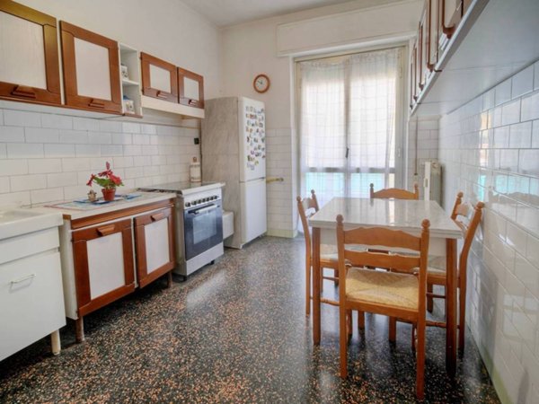 appartamento in vendita a Genova in zona Palmaro / Pra'