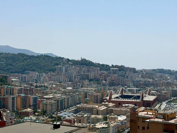 appartamento in vendita a Genova in zona Marassi