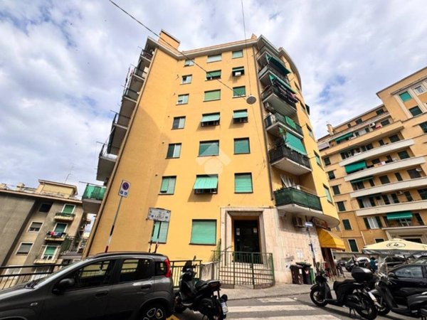 appartamento in vendita a Genova in zona Sampierdarena