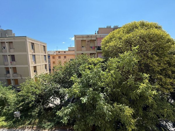 appartamento in vendita a Genova in zona Sestri Ponente