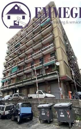 appartamento in vendita a Genova in zona Sampierdarena