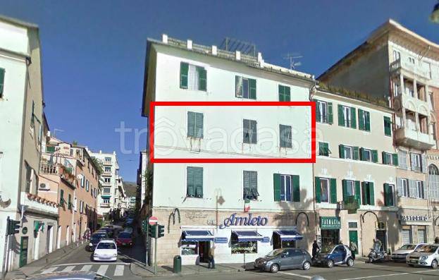 appartamento in vendita a Genova in zona Pegli