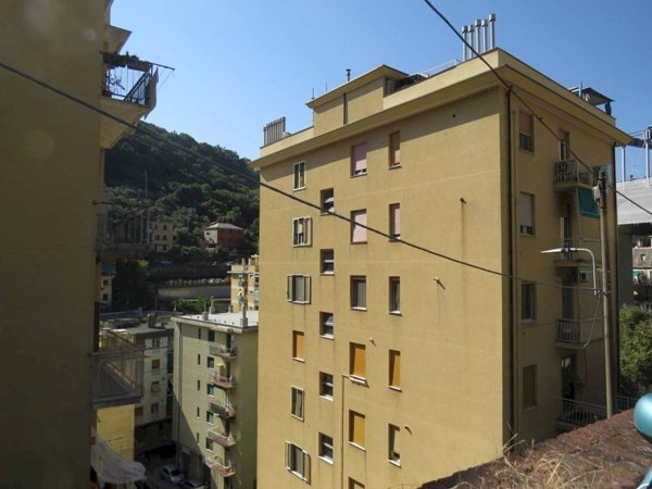 appartamento in vendita a Genova in zona Quezzi