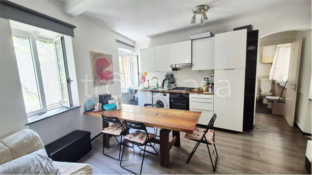 appartamento in vendita a Genova