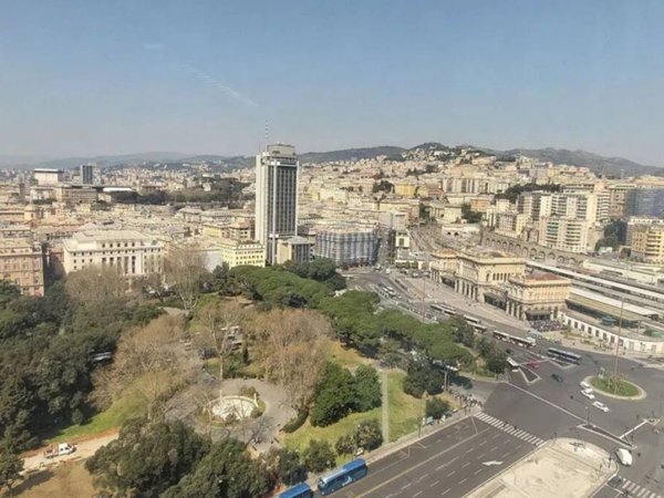 ufficio in vendita a Genova