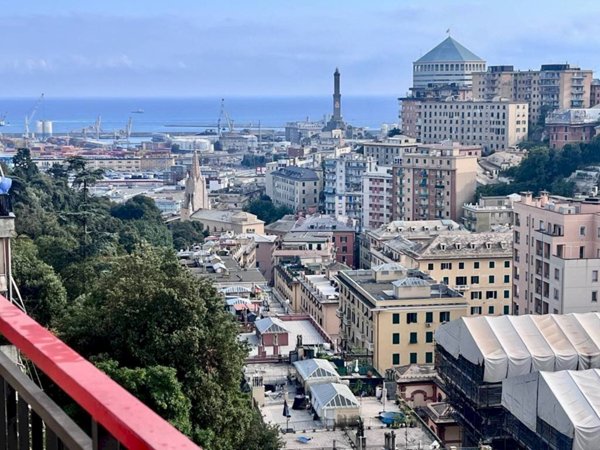 appartamento in vendita a Genova in zona DiNegro