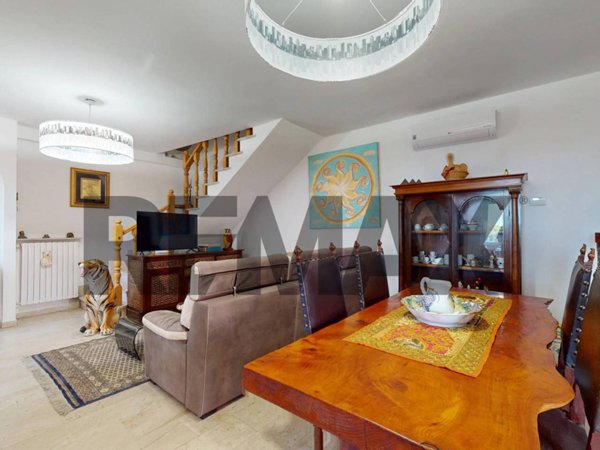 casa indipendente in vendita a Genova in zona Murta