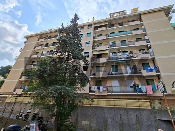 appartamento in vendita a Genova in zona Quezzi
