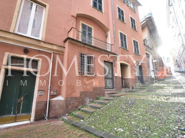 appartamento in vendita a Genova in zona Carignano