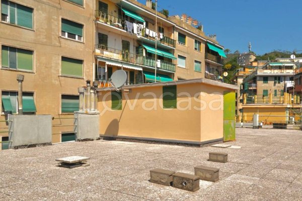 appartamento in vendita a Genova in zona Pegli