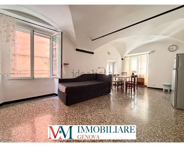 appartamento in vendita a Genova in zona Sottoripa / Maddalena / Molo