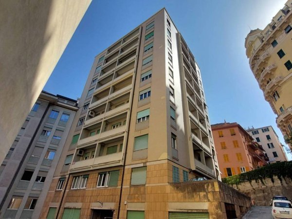 ufficio in vendita a Genova in zona Centro Storico