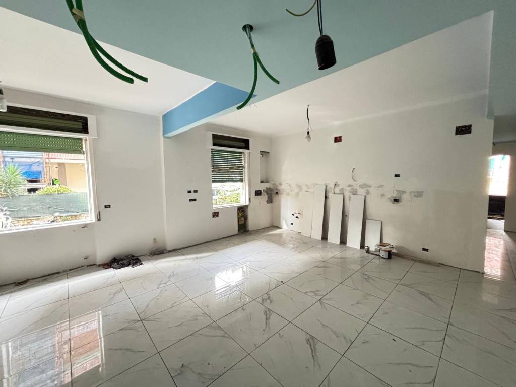 appartamento in vendita a Genova in zona Quezzi