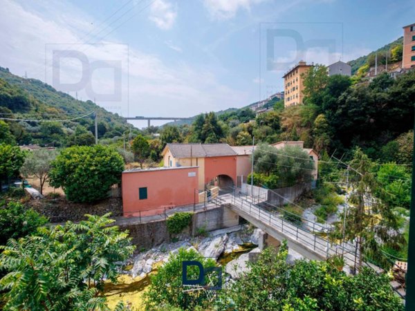 appartamento in vendita a Genova in zona San Desiderio