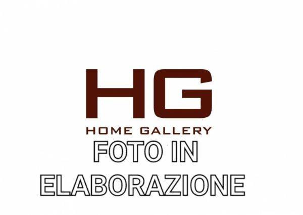 appartamento in vendita a Genova in zona Foce