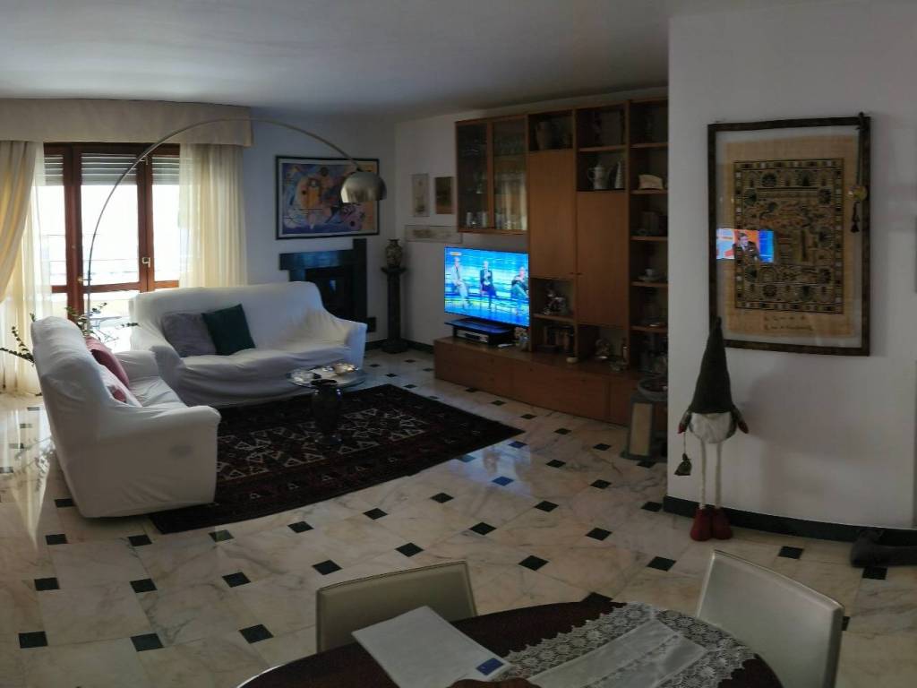 appartamento in vendita a Genova in zona Marassi