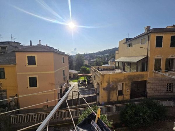 appartamento in vendita a Genova in zona Sestri Ponente