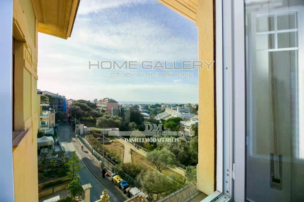 casa indipendente in vendita a Genova in zona Albaro
