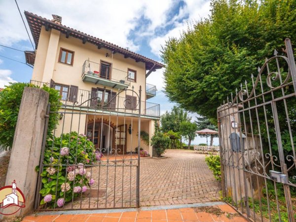 casa indipendente in vendita a Genova in zona Nervi