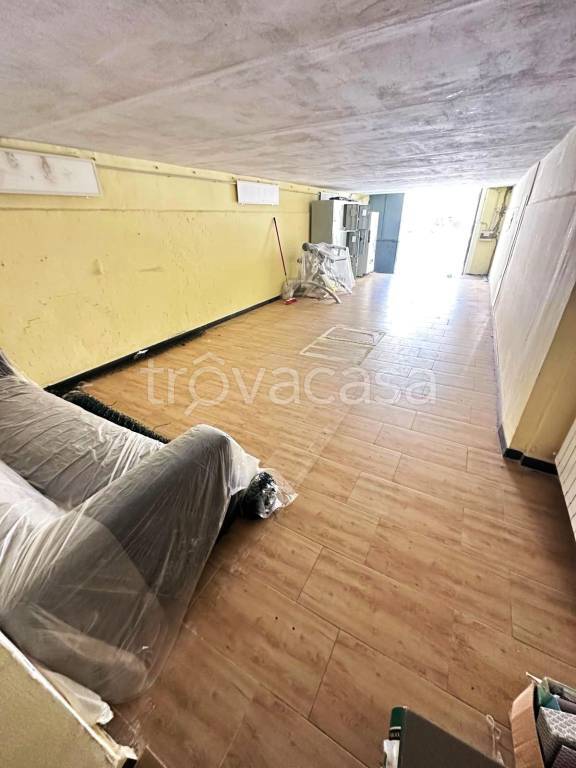 locale di sgombero in vendita a Genova