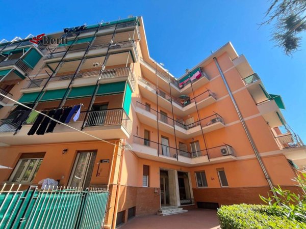 appartamento in vendita a Genova in zona Pegli